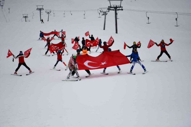 Valilik Kupası Alp Disiplini Kayak Ve Snowboard Yarışları Davraz’da Gerçekleşti