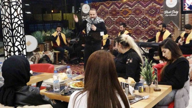 Van’da Urfa Sıra Gecesi