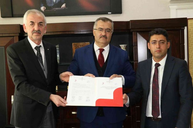 Van’da ‘Kızılay Okulumda’ Projesinin Protokolü İmzalandı