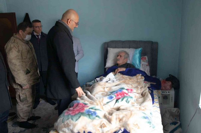 Kaymakam Ve Belediye Başkan Vekili Aydın’dan Şehit Ailelerine Ziyaret