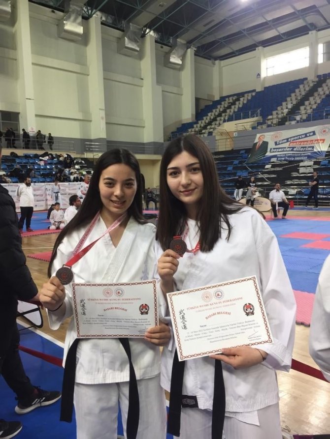 Kayserili Sporculardan Türkiye Şampiyonasında 2 Bronz Madalya