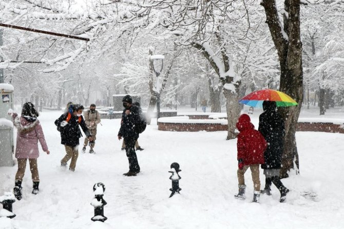 Erzincan’da Eğitime Kar Tatili