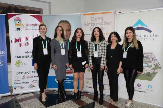 Antalya Genç Girişimciler Kampı Başladı