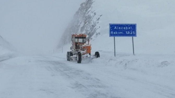 Antalya-konya Karayolunda Trafik Normale Döndü