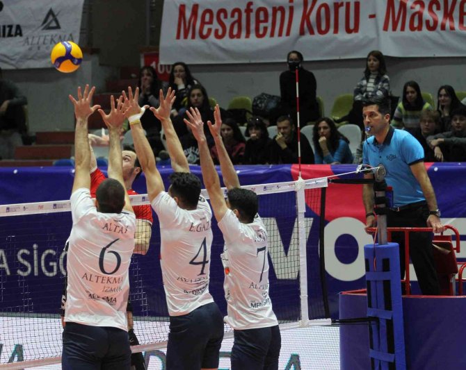 Efeler Ligi: Altekma: 0 - Spor Toto: 3
