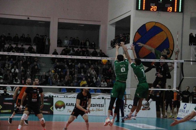 Efeler Ligi: Bingöl Solhan Spor: 2 - Galatasaray: 3