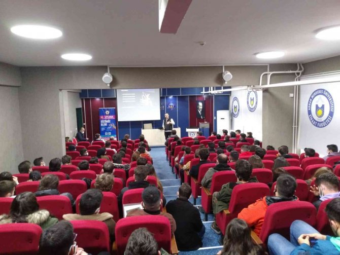 Ziraat Fakültesi Öğrencilerine ’Uyuşturucu İle Mücadele Ve Farkındalık Eğitimi’ Verildi