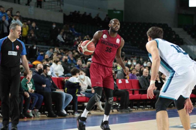 Ing Basketbol Süper Ligi: Türk Telekom: 65 - Gaziantep Basketbol: 66