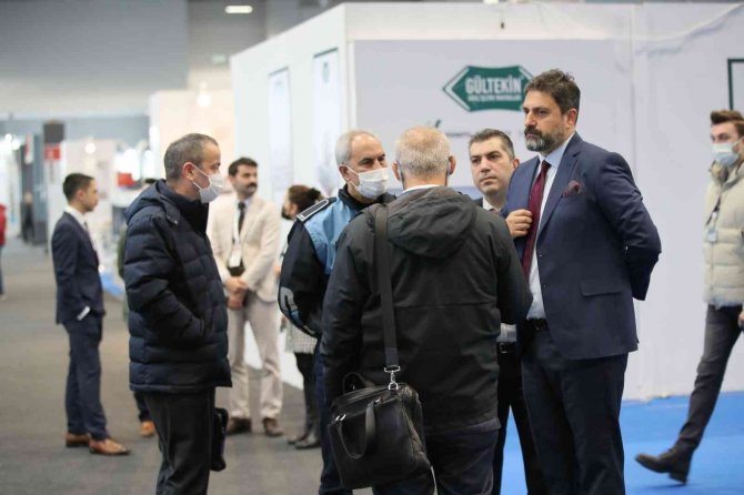 Bakırköy Belediyesi Ekipleri, Fuar Alanını Bastı