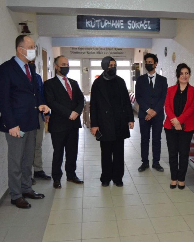 Müdür Kırbaç, Hem’i Ziyaret Etti