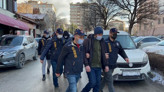Yasa Dışı Bahis Operasyonunda 4 Tutuklama