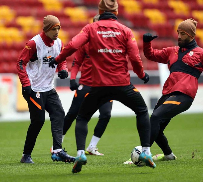 Galatasaray’da Kamp Kadrosu Belli Oldu
