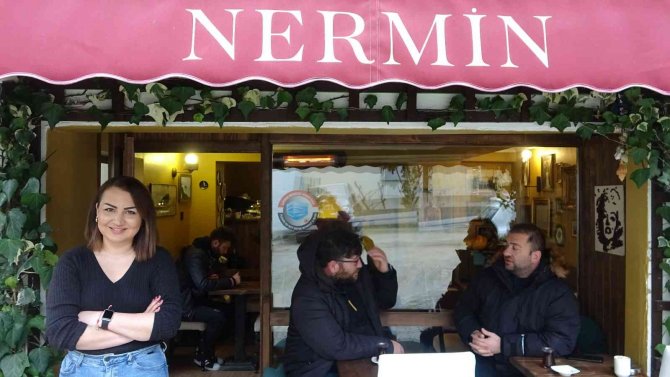 Hayalindeki İşi Yapmak İçin Bankacılığı Bıraktı