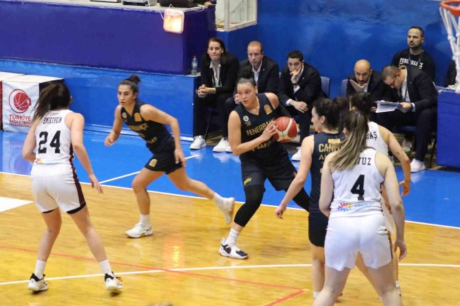 Kadınlar Basketbol Süper Ligi: Hatayspor: 49 - Fenerbahçe Safiport: 91