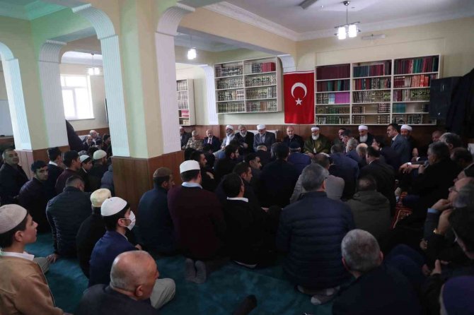 İ̇çişleri Bakanı Soylu Ağrı’da