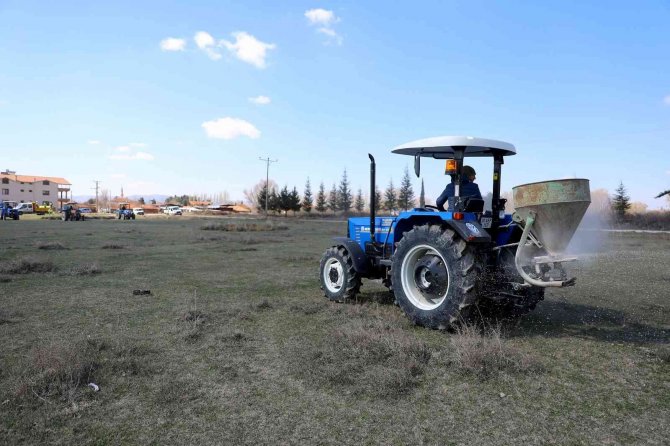 11 Bin Hayvanın Yaralanacağı Projede Meralar Islah Ediyor