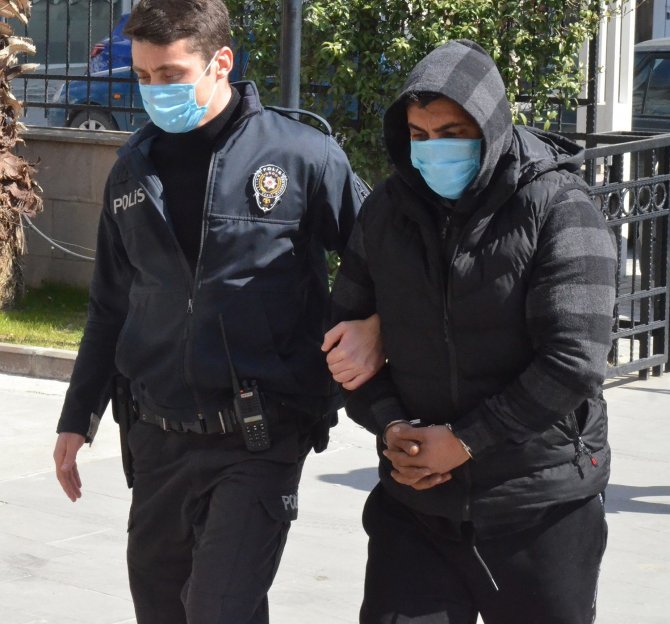 Kan Donduran Cinayette 3 Gözaltı