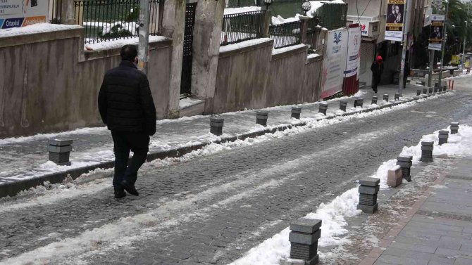 Samsun Buz Tuttu, Pazarcılar Ateş Yaktı