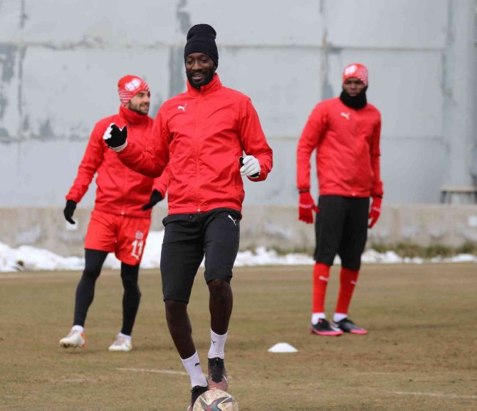 Sivasspor, Altay Maçına Hazır
