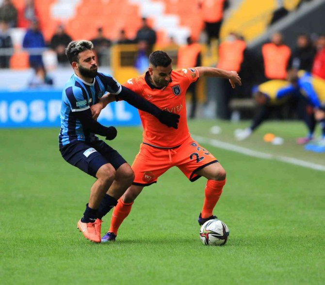 Spor Toto Süper Lig: Adana Demirspor: 2 - Medipol Başakşehir: 1 (Maç Sonucu)
