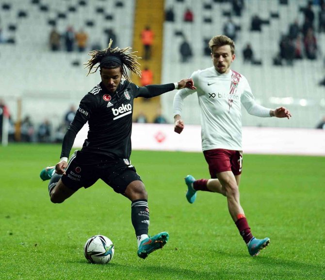 Spor Toto Süper Lig: Beşiktaş: 1 - Hatayspor: 0 (Maç Devam Ediyor)