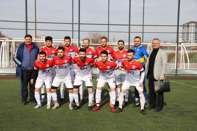 Talas Anayurtspor’da Ayrılık