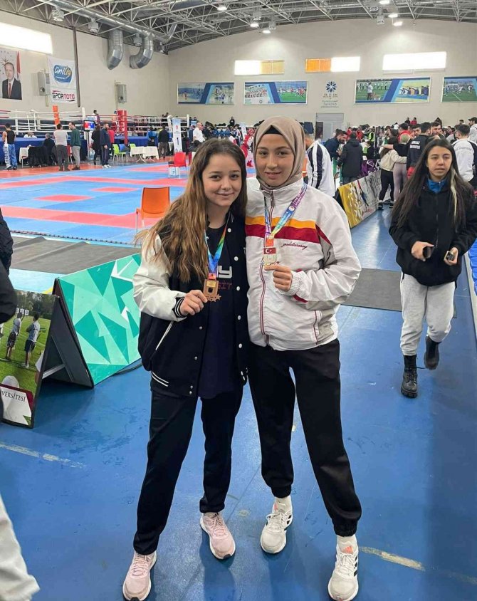 Kapadokya Üniversitesinden Kick Boks Şampiyonasında Gururlandıran Sonuç