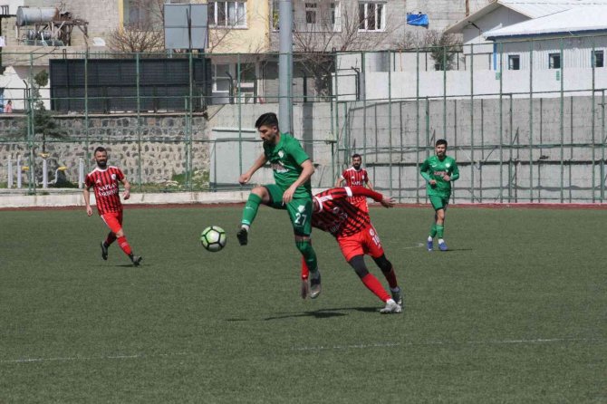 Elbeylispor: 1 Nizipspor: 1