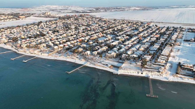 Silivri’de Kartpostallık Kar Manzaraları
