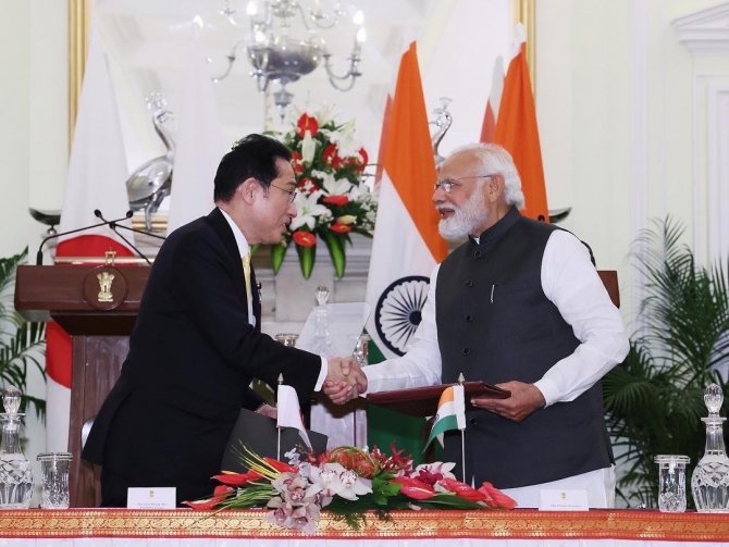 Japonya Başbakanı Kishida, Hindistan Başbakanı Modi İle Görüştü