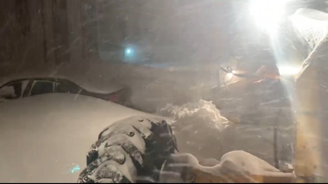 Kars’ta Tipi Nedeniyle Onlarca Araç Mahsur Kaldı