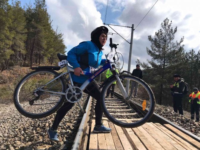 Kros Duatlon Türkiye Şampiyonası Dursunbey’de Gerçekleşti