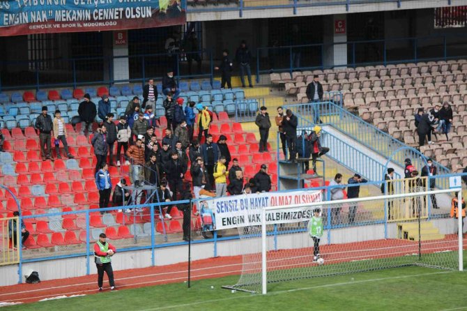 Tff 3. Lig: Kardemir Karabükspor: 0 - İ̇çel İ̇dmanyurduspor: 5