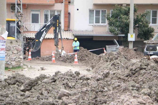 Turgutalp Mahallesi’nin Kanalizasyon Sorunu Çözülüyor