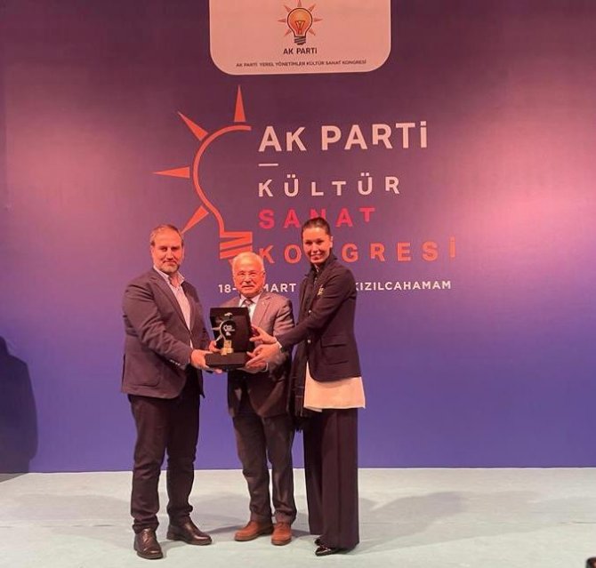 Ordu’ya “Yılın En İyi Ve Nitelikli Kültür Sanat Sezonu Geçiren Belediyesi” Ödülü