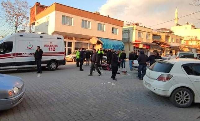 Otomobil İle Çarpışan Motosikletin Sürücüsü Yaralandı