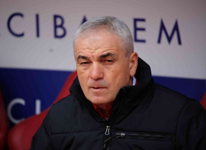 Spor Toto Süper Lig: Sivasspor: 0 - Altay: 0 (İ̇lk Yarı)