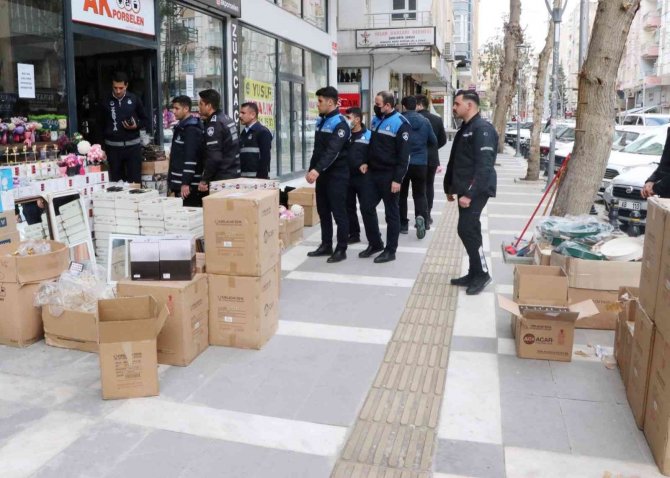 Şanlıurfa’da Kaldırım İşgali Denetimi