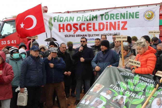 Mersin’de Covid-19 Kurbanı Sağlık Çalışanları Anısına Fidan Dikildi