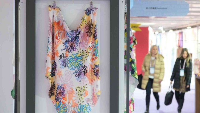 Bursa’da Textile Show Rüzgarı