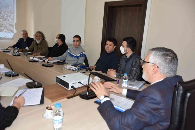 İ̇nönü’nün Aktif Fay Hattı Jeoturizme Kazandırılıyor
