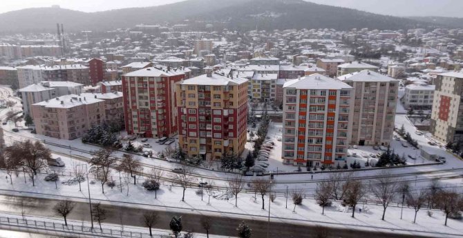 Yozgat’ta Kar Yağışı Ve Soğuk Hava Etkisini Sürdürüyor