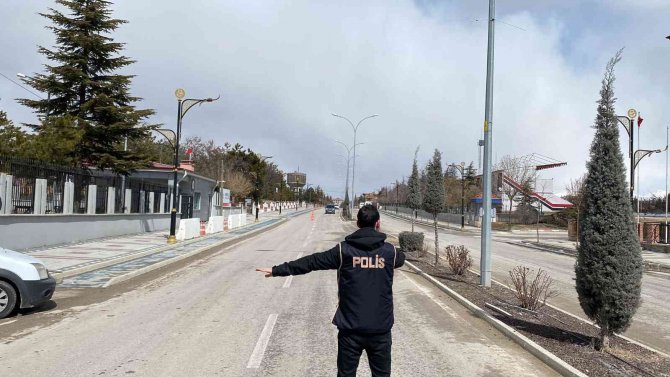 Bolvadin’de Huzur Ve Asayiş Uygulaması
