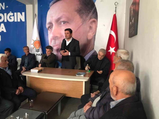 Ak Parti Tut İ̇lçe Başkanlığında İstişare Toplantısı