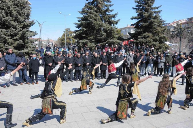 Kırşehir’de Davullu Zurnalı Nevruz Kutlaması Yapıldı