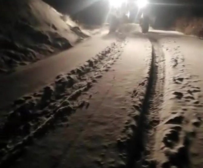 Gercüş’te Karda Mahsur Kalan 9 Kişi Kurtarıldı