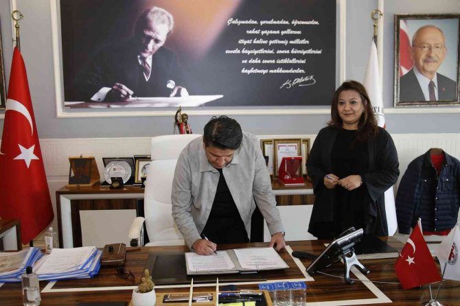 Döşemealtı Belediyesi’nde Toplu İş Sözleşmesi Sevinci