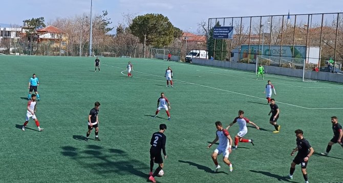 Sarayköy 3 Puanı 3 Golle Aldı