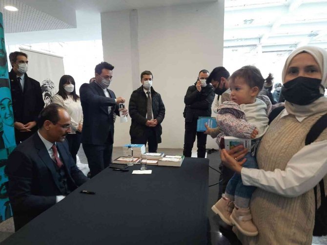 Cumhurbaşkanlığı Sözcüsü Kalın: “Dünyanın İkinci Bir Soğuk Savaş’ı Kaldırması Mümkün Değil”