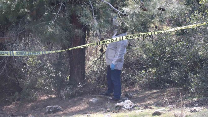Bıraktığı Not Ve Cansız Bedeni Aynı Anda Bulundu